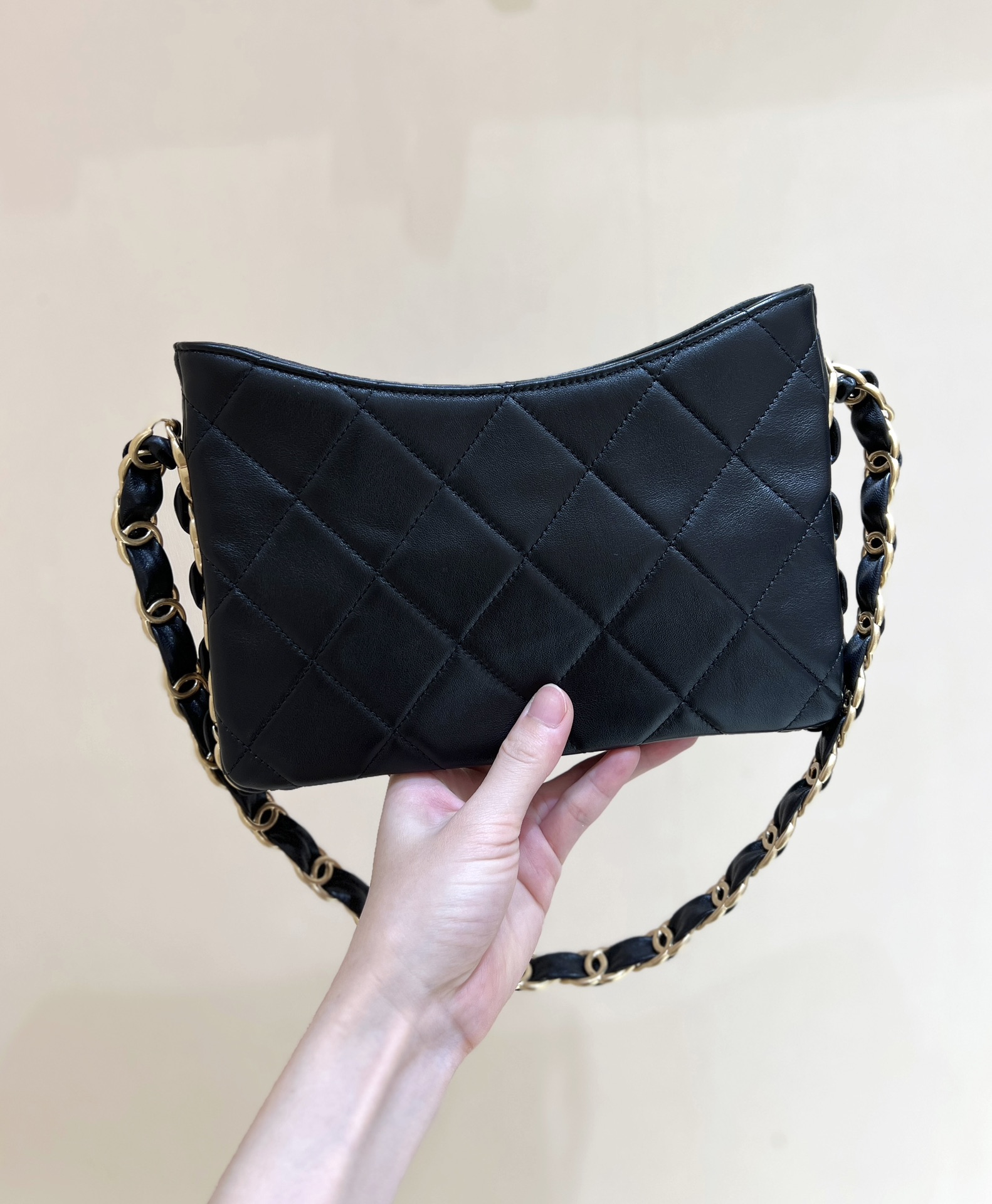 Chanel 24K Hobo Shoulder Bag — Black & Gold - Image 8