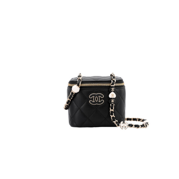 CHANEL Small Quilted Lambskin Heart Charm Box Bag